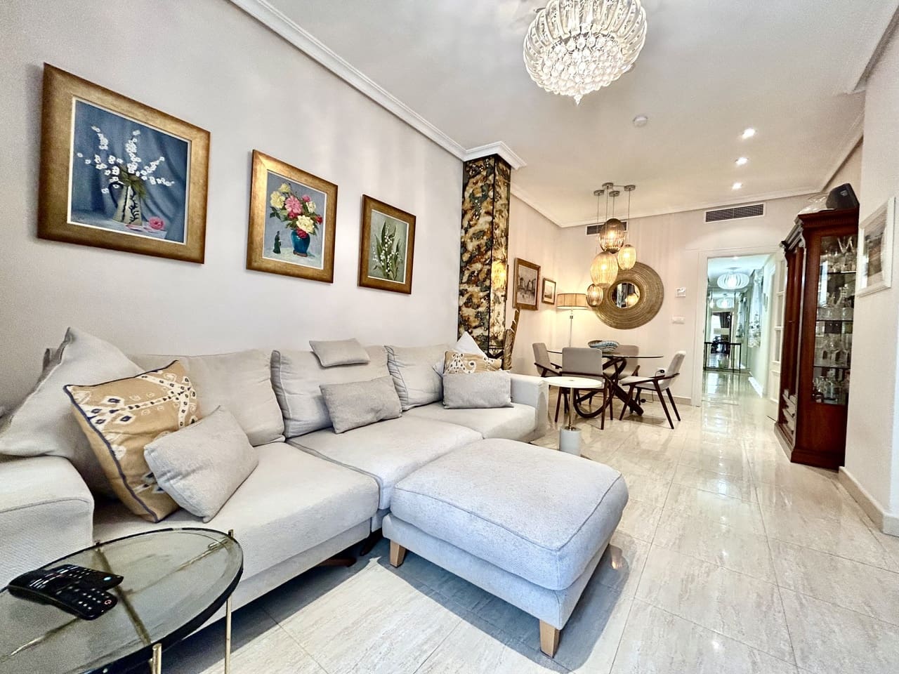 2 soverom Leilighet til salgs i Torrevieja med garasje - € 259 000 (Ref: 10019656)