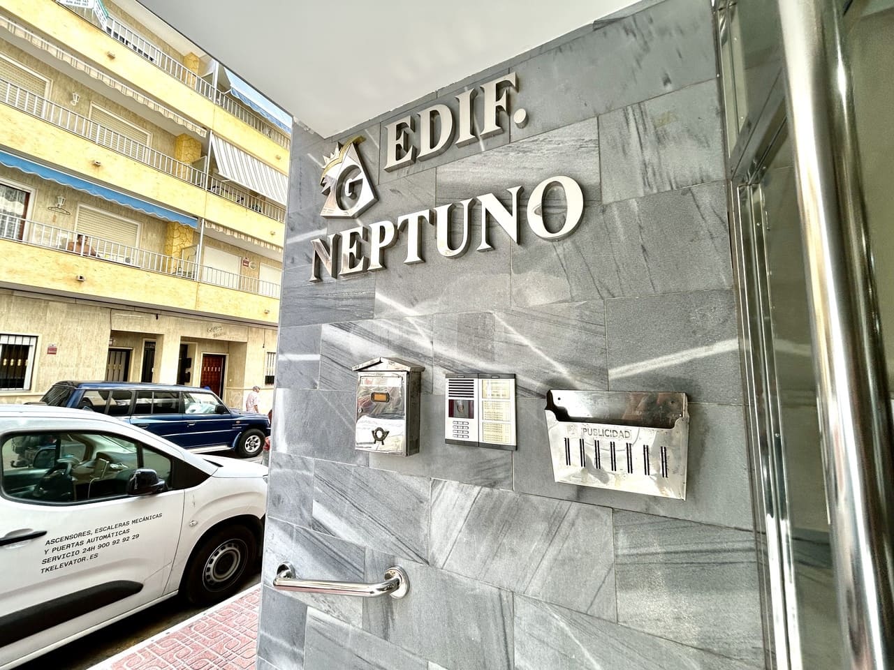 2 soverom Leilighet til salgs i Torrevieja med garasje - € 259 000 (Ref: 10019656)
