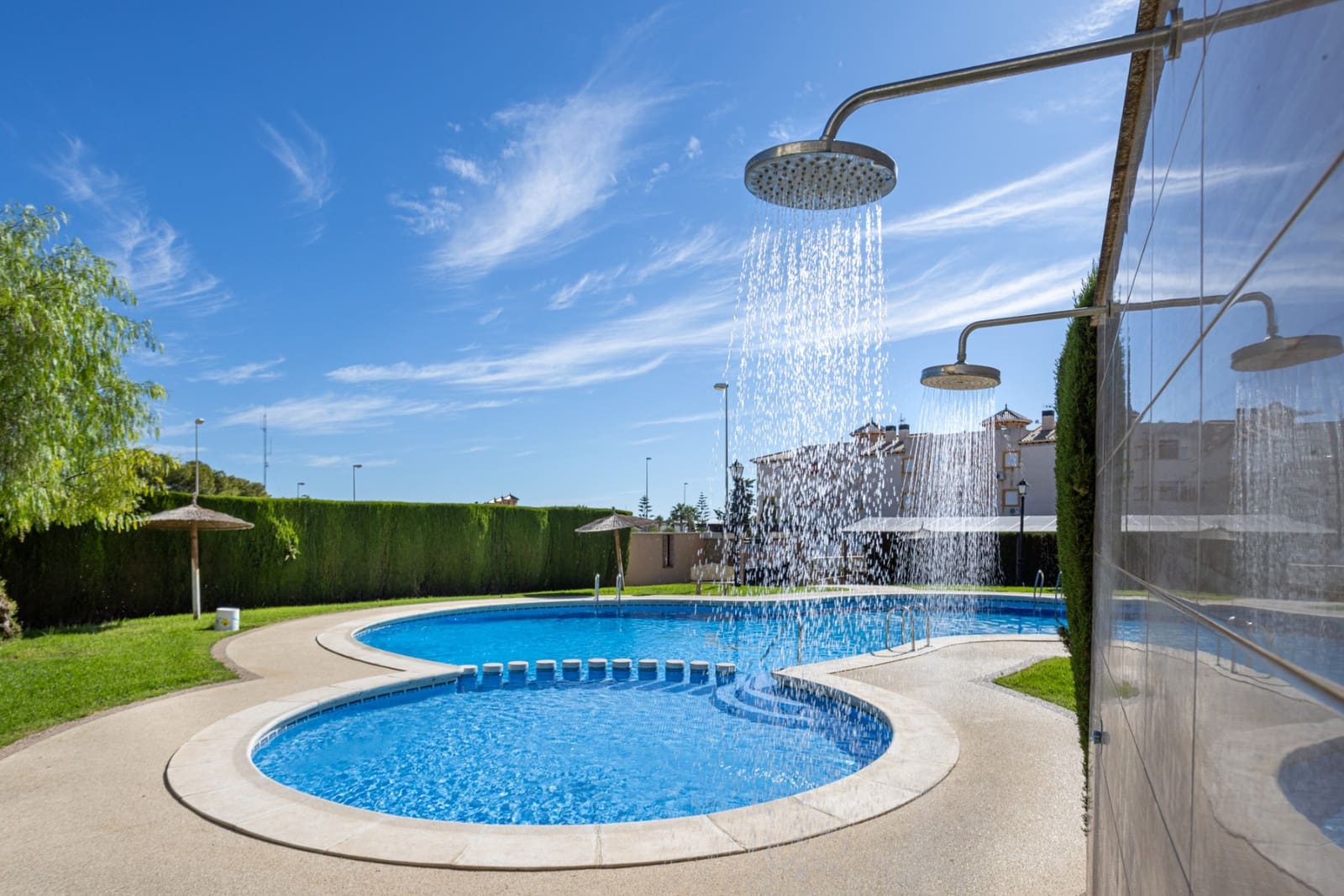 2 Zimmer Doppelhaus zu verkaufen in Cabo Roig mit Pool - 239.000 € (Ref: 10019756)