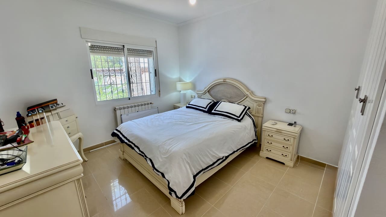 4 sypialnia Willa na sprzedaż w Ciudad Quesada z basenem - 650 000 € (Ref: 10022898)
