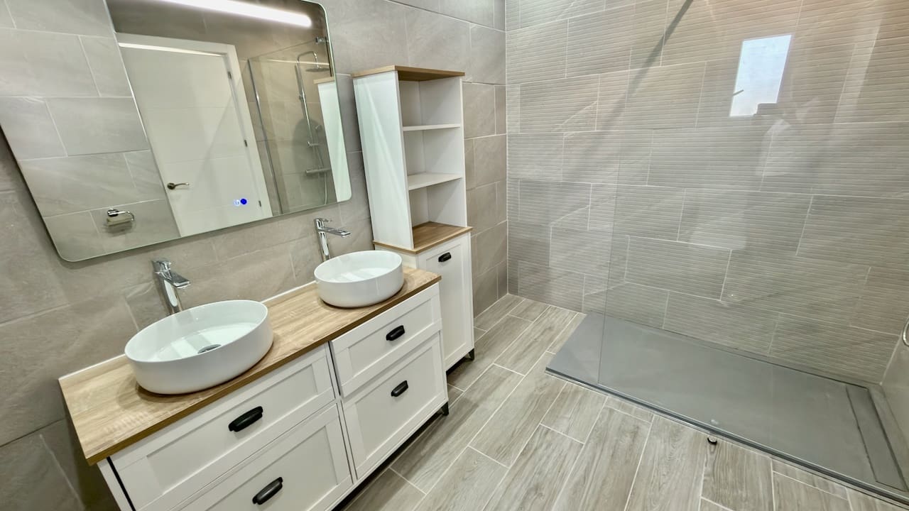 4 sypialnia Willa na sprzedaż w Ciudad Quesada z basenem - 650 000 € (Ref: 10022898)