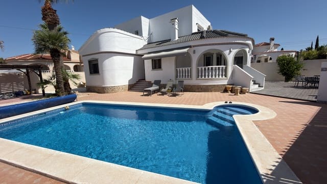 4 slaapkamer Villa te koop in Ciudad Quesada, Rojales met zwembad - € 650.000 (Ref: 10022898)