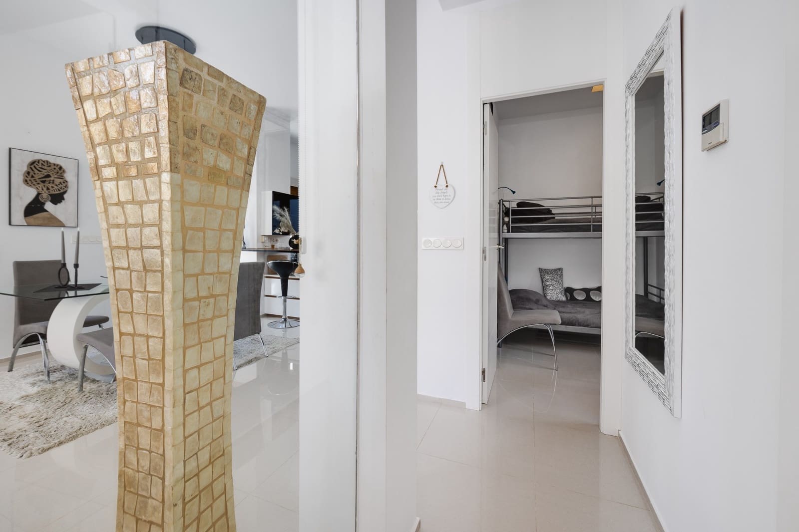 3 slaapkamer Villa te koop in Dona Pepa met zwembad garage - € 585.000 (Ref: 10022899)
