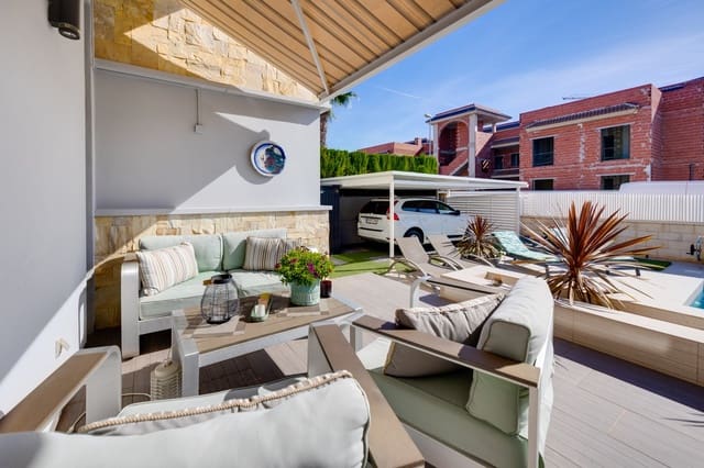 3 slaapkamer Villa te koop in Doña Pepa, Rojales met zwembad garage - € 585.000 (Ref: 10022899)