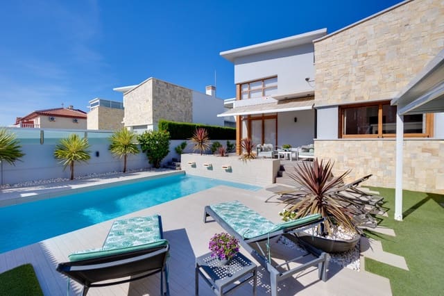 3 slaapkamer Villa te koop in Doña Pepa, Rojales met zwembad garage - € 585.000 (Ref: 10022899)