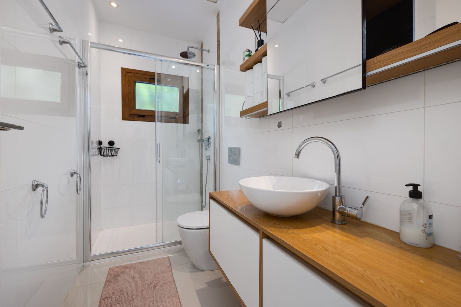 3 slaapkamer Villa te koop in Dona Pepa met zwembad garage - € 585.000 (Ref: 10022899)