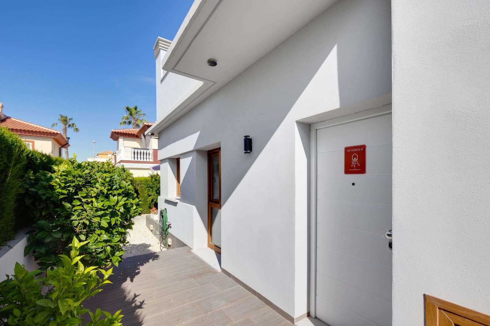 3 slaapkamer Villa te koop in Dona Pepa met zwembad garage - € 585.000 (Ref: 10022899)