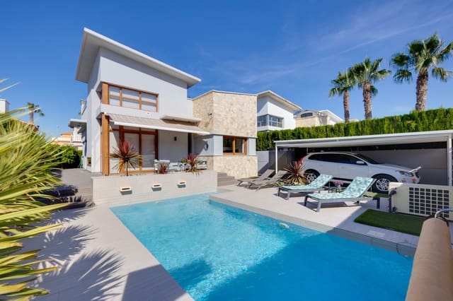 3 slaapkamer Villa te koop in Doña Pepa, Rojales met zwembad garage - € 585.000 (Ref: 10022899)