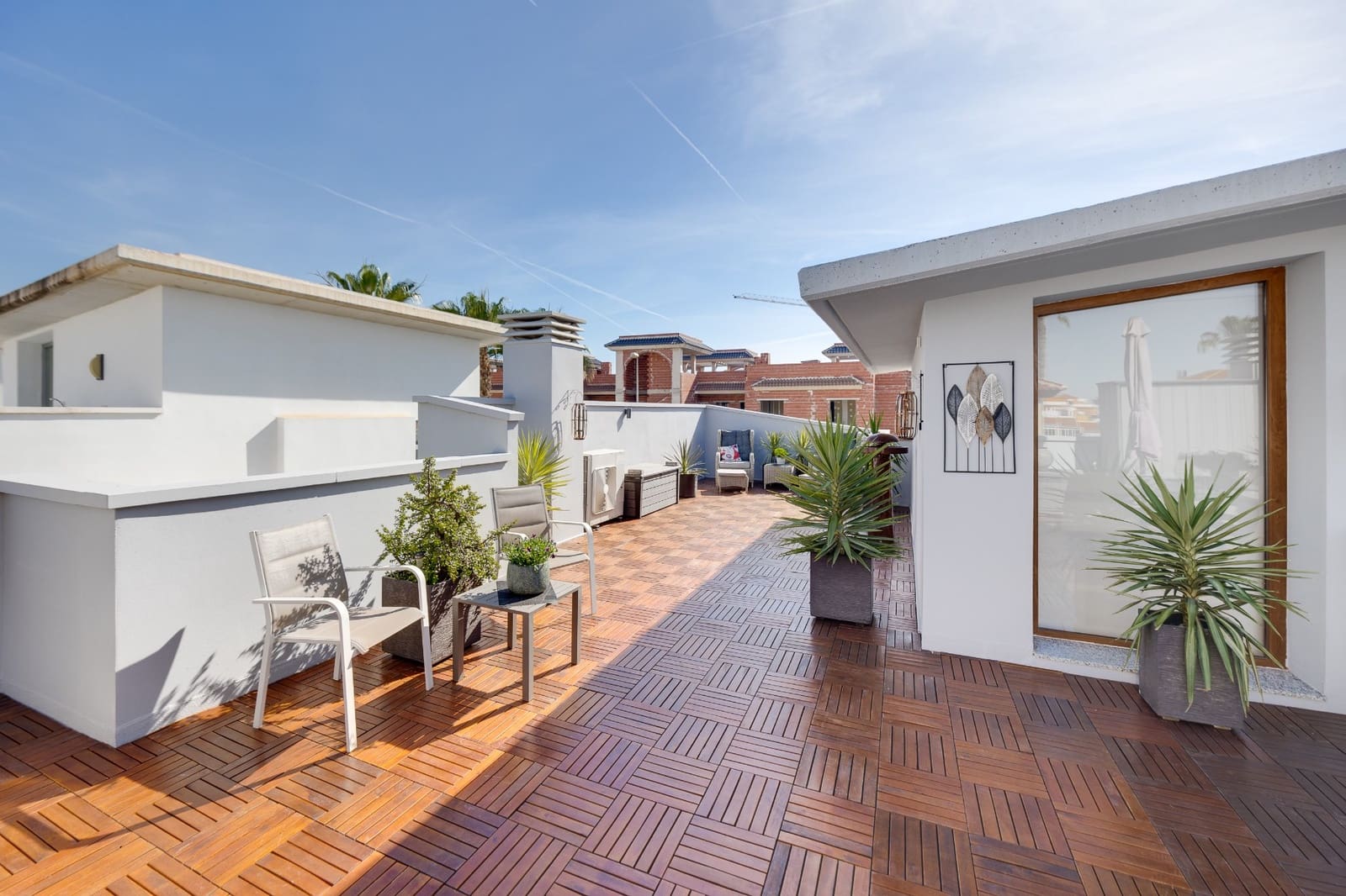 3 slaapkamer Villa te koop in Dona Pepa met zwembad garage - € 585.000 (Ref: 10022899)