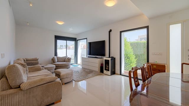 4 camera da letto Villa in vendita in Ciudad Quesada, Rojales con piscina garage - 525.000 € (Rif: 10042167)