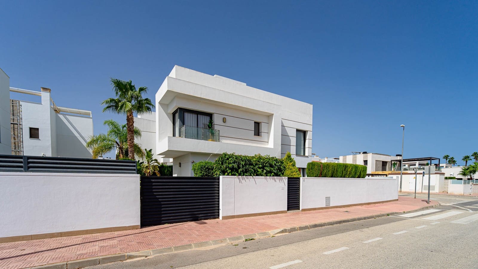 4 camera da letto Villa in vendita in Ciudad Quesada con piscina garage - 525.000 € (Rif: 10042167)