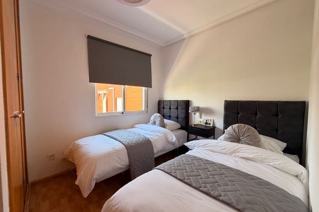 3 chambre Maison de Ville à vendre à Doña Pepa, Rojales avec piscine - 239 995 € (Ref: 10048023)
