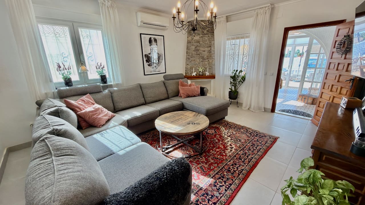 3 sypialnia Willa na sprzedaż w San Luis z basenem - 399 900 € (Ref: 10057552)