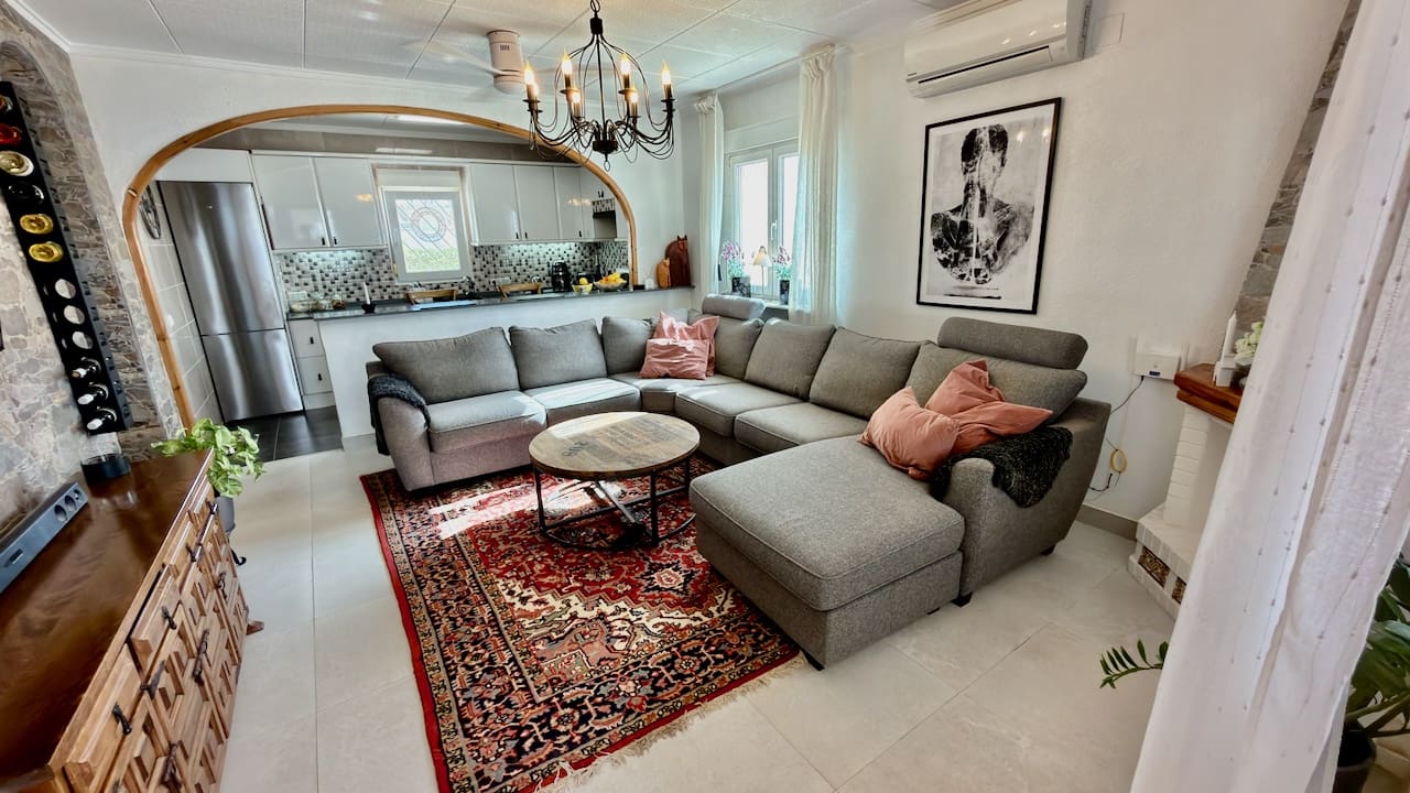 3 sypialnia Willa na sprzedaż w San Luis z basenem - 399 900 € (Ref: 10057552)