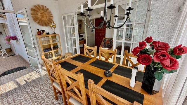 3 soverom Villa til salgs i San Luis, Torrevieja med svømmebasseng - € 399 900 (Ref: 10057552)