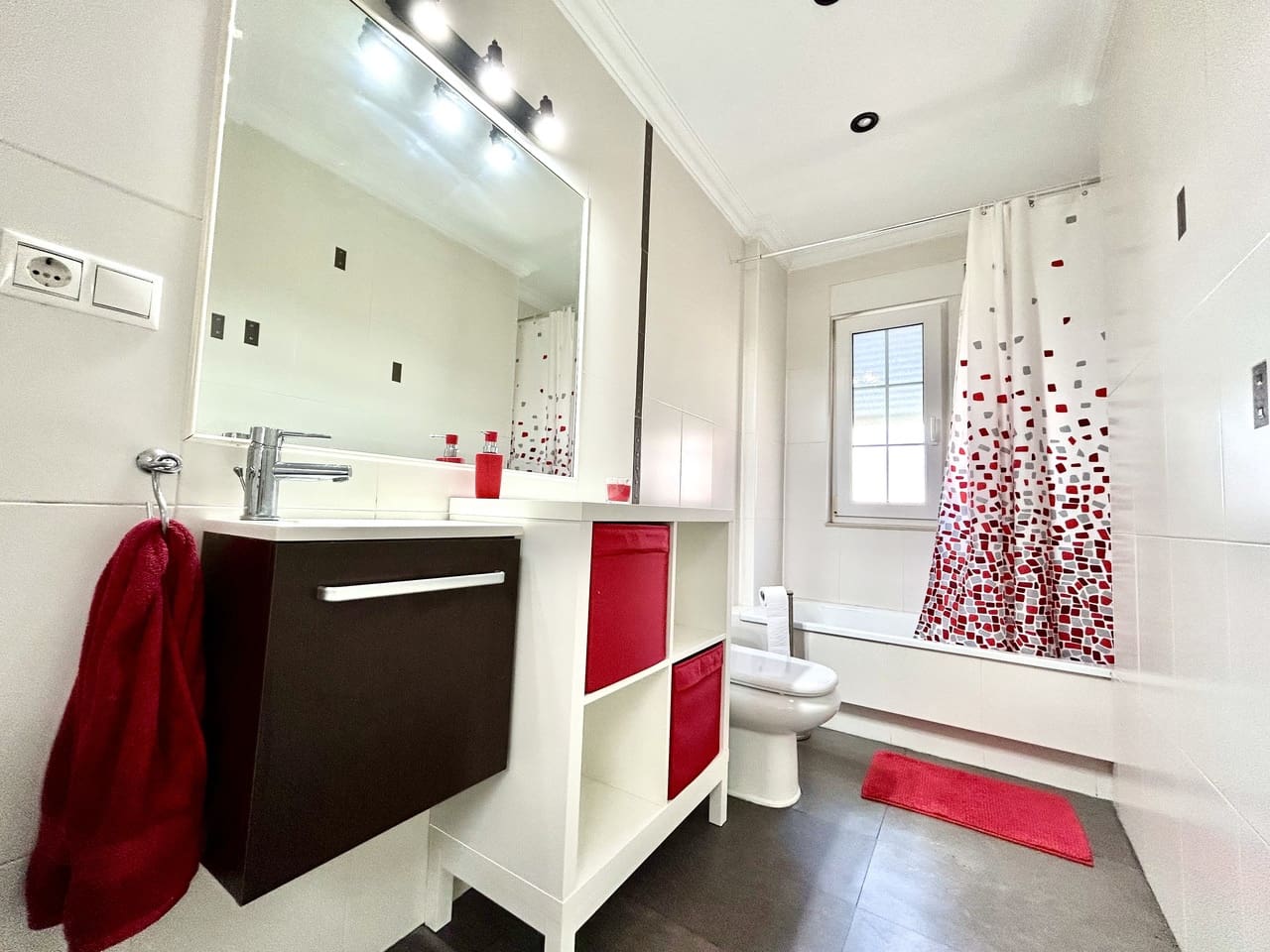 4 quarto Casa em Banda para venda em Heredades com piscina garagem - 230 000 € (Ref: 10062700)