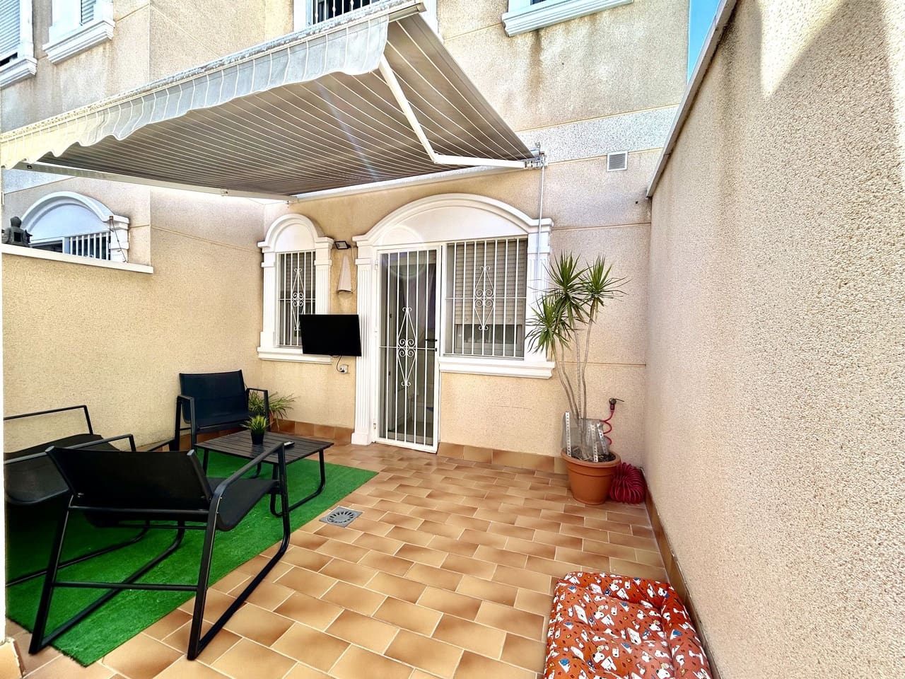 4 quarto Casa em Banda para venda em Heredades com piscina garagem - 230 000 € (Ref: 10062700)