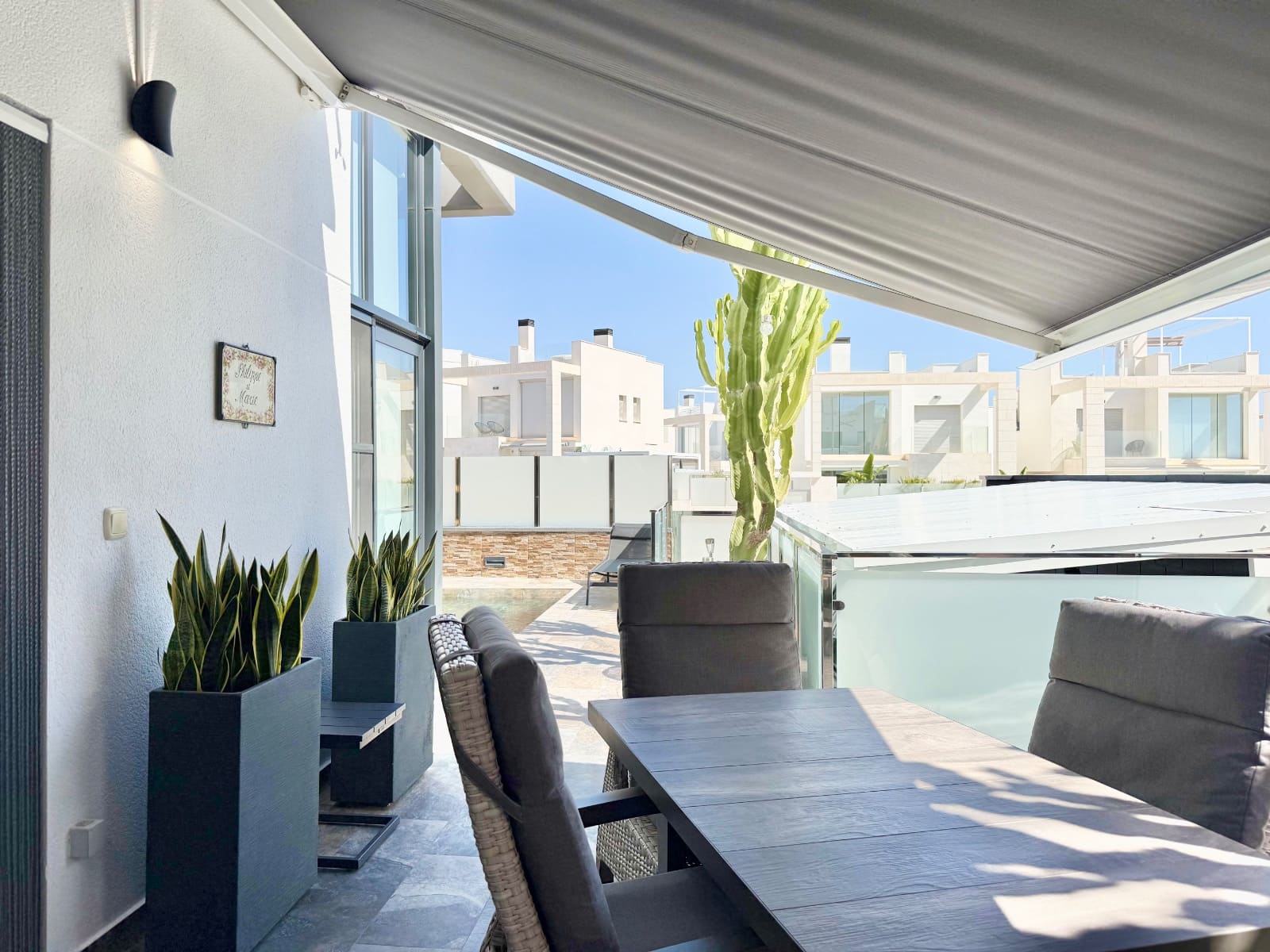 3 slaapkamer Villa te koop in Cabo Roig met zwembad garage - € 570.000 (Ref: 10081650)
