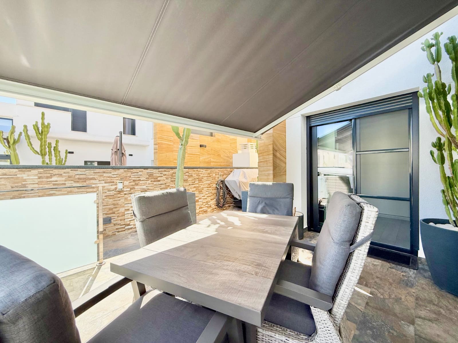 3 slaapkamer Villa te koop in Cabo Roig met zwembad garage - € 570.000 (Ref: 10081650)