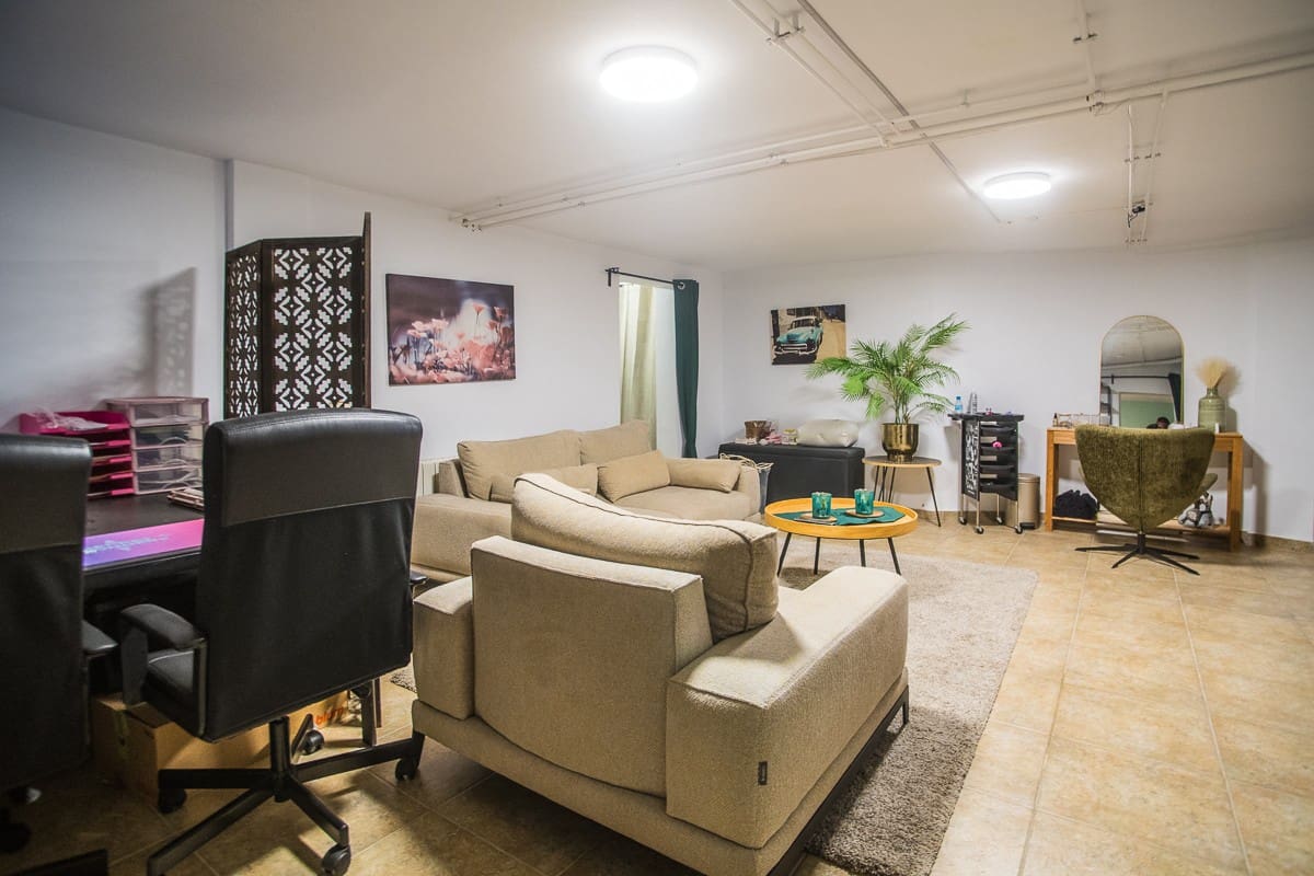 3 makuuhuone Omakotitalo myytävänä paikassa Algorfa mukana uima-altaan - 389 000 € (Ref: 10091404)