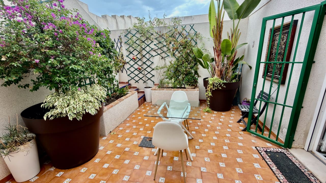 Chalet de 2 habitaciones en Ciudad Quesada en venta con piscina - 220.000 € (Ref: 10091632)
