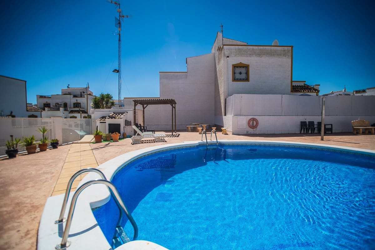3 chambre Maison de Ville à vendre à Vistabella avec piscine - 215 000 € (Ref: 10093800)