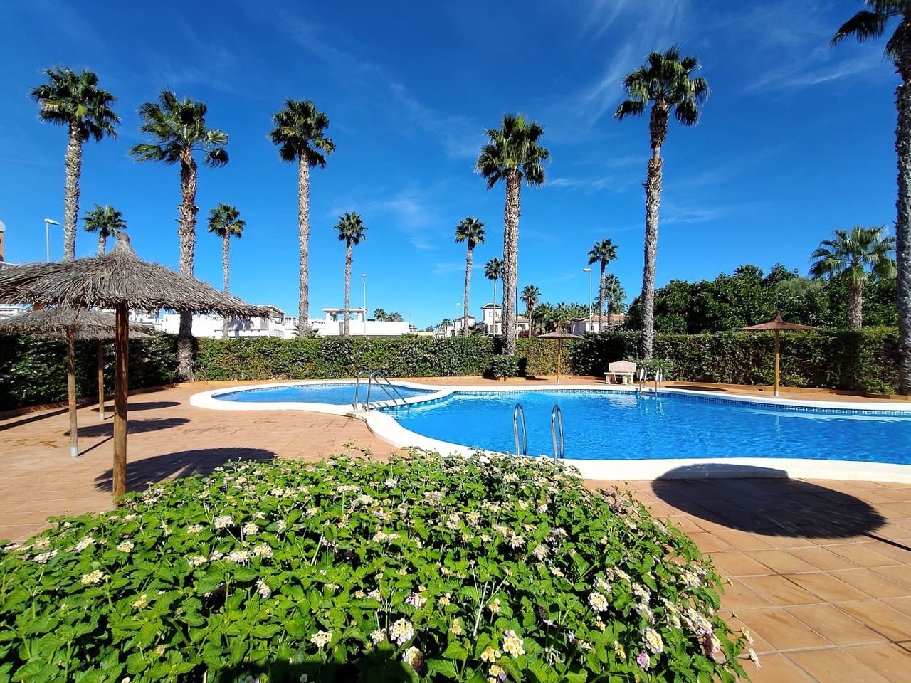 4 Zimmer Haus zu verkaufen in Ciudad Quesada mit Pool - 249.995 € (Ref: 10098595)