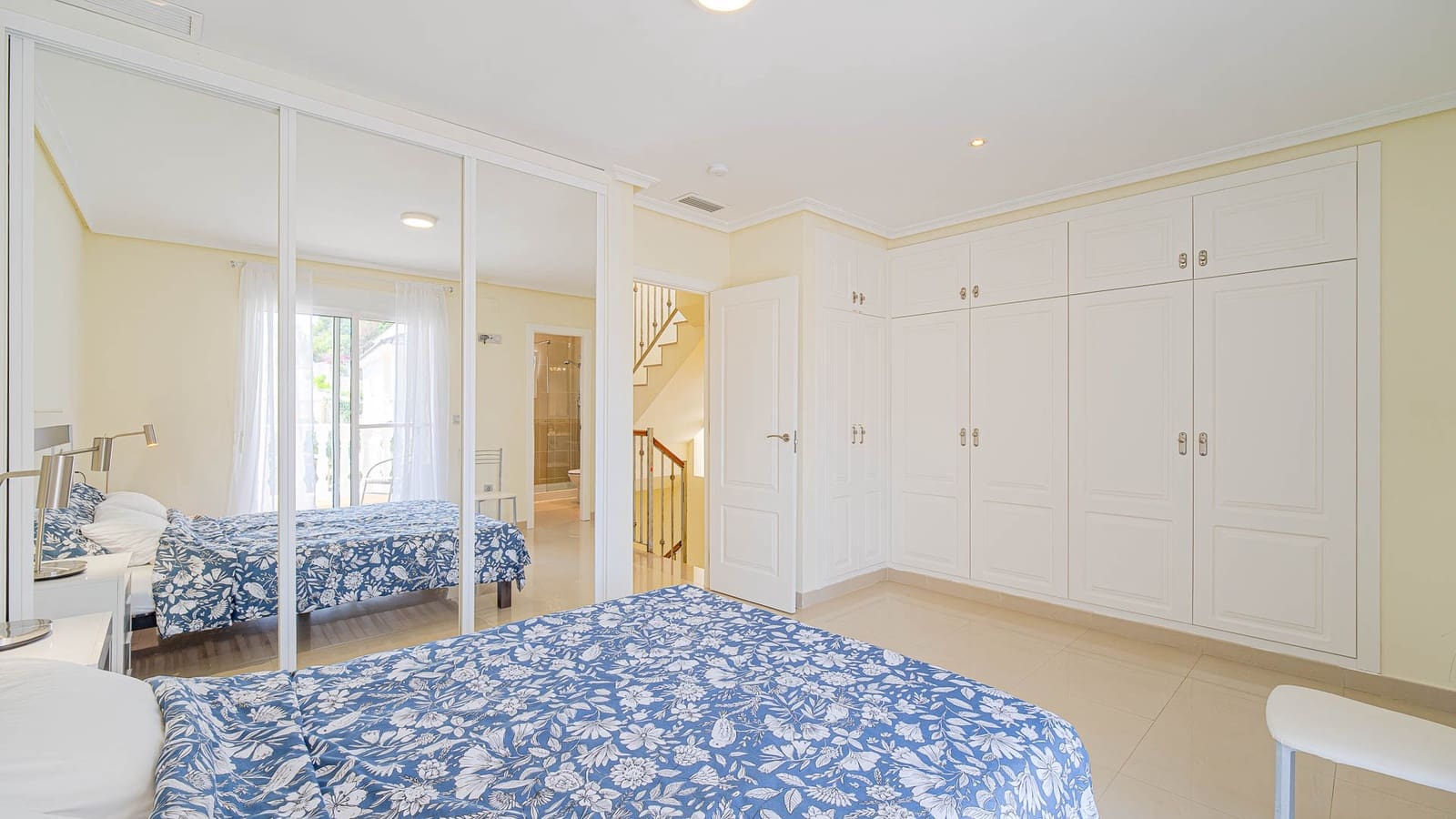 5 sypialnia Willa na sprzedaż w Miasto Alicante / Alacant z basenem garażem - 490 000 € (Ref: 10099078)