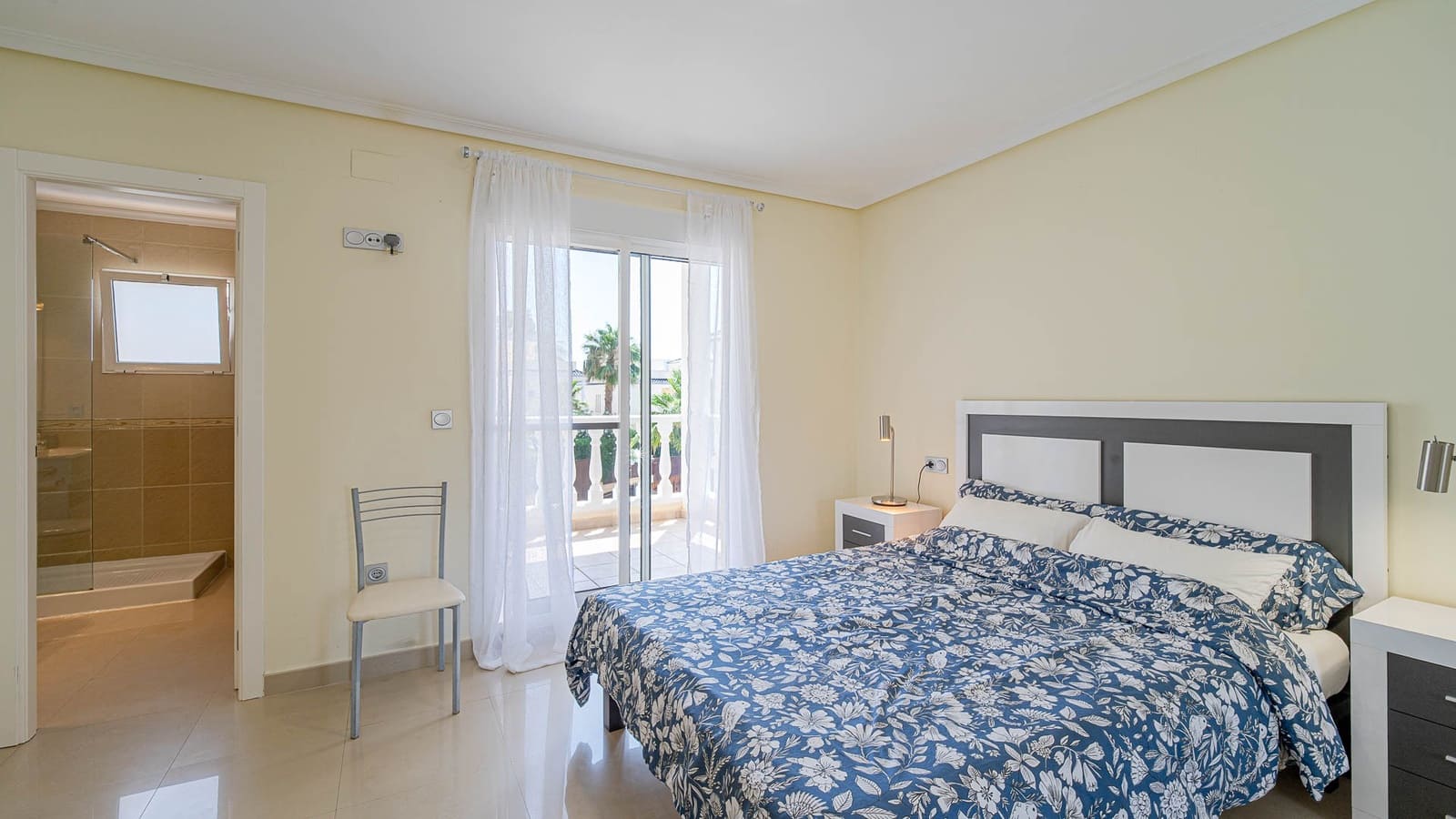 5 sypialnia Willa na sprzedaż w Miasto Alicante / Alacant z basenem garażem - 490 000 € (Ref: 10099078)