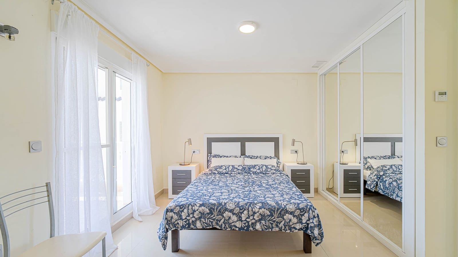 5 sypialnia Willa na sprzedaż w Miasto Alicante / Alacant z basenem garażem - 490 000 € (Ref: 10099078)
