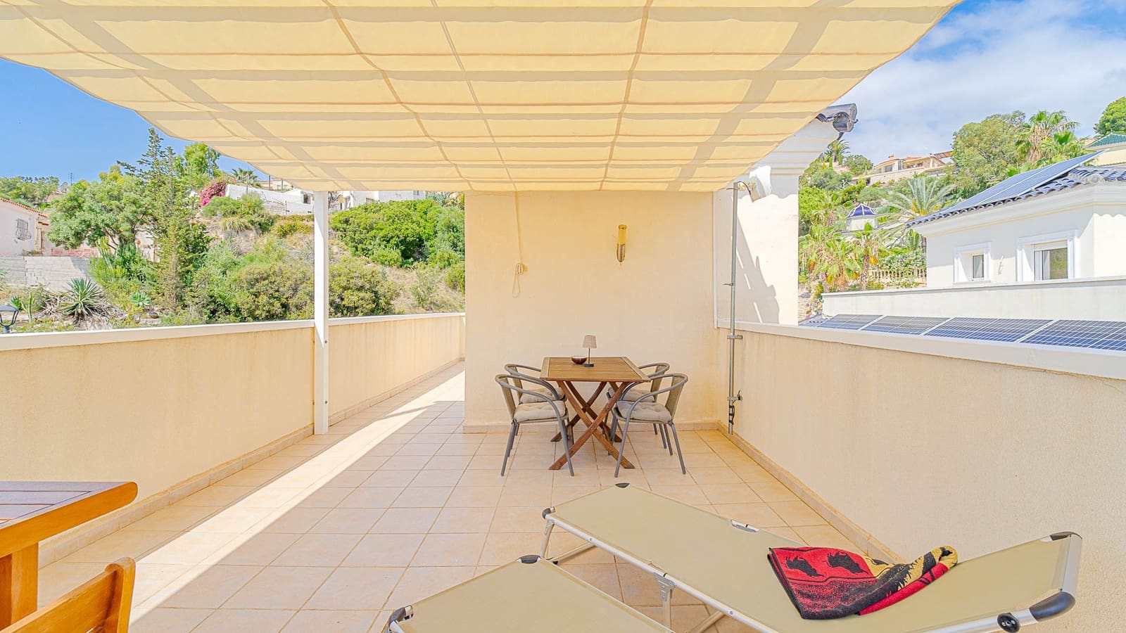 5 sypialnia Willa na sprzedaż w Miasto Alicante / Alacant z basenem garażem - 490 000 € (Ref: 10099078)