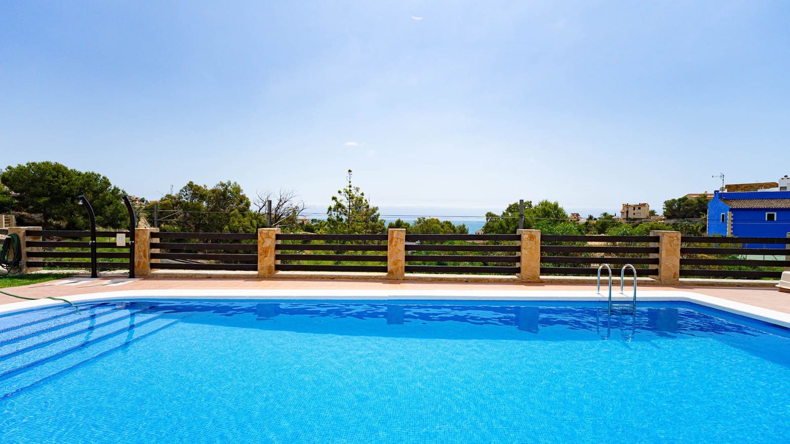 5 sypialnia Willa na sprzedaż w Miasto Alicante / Alacant z basenem garażem - 490 000 € (Ref: 10099078)