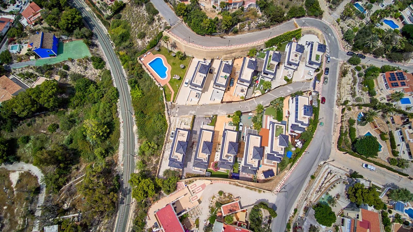 5 sypialnia Willa na sprzedaż w Miasto Alicante / Alacant z basenem garażem - 490 000 € (Ref: 10099078)
