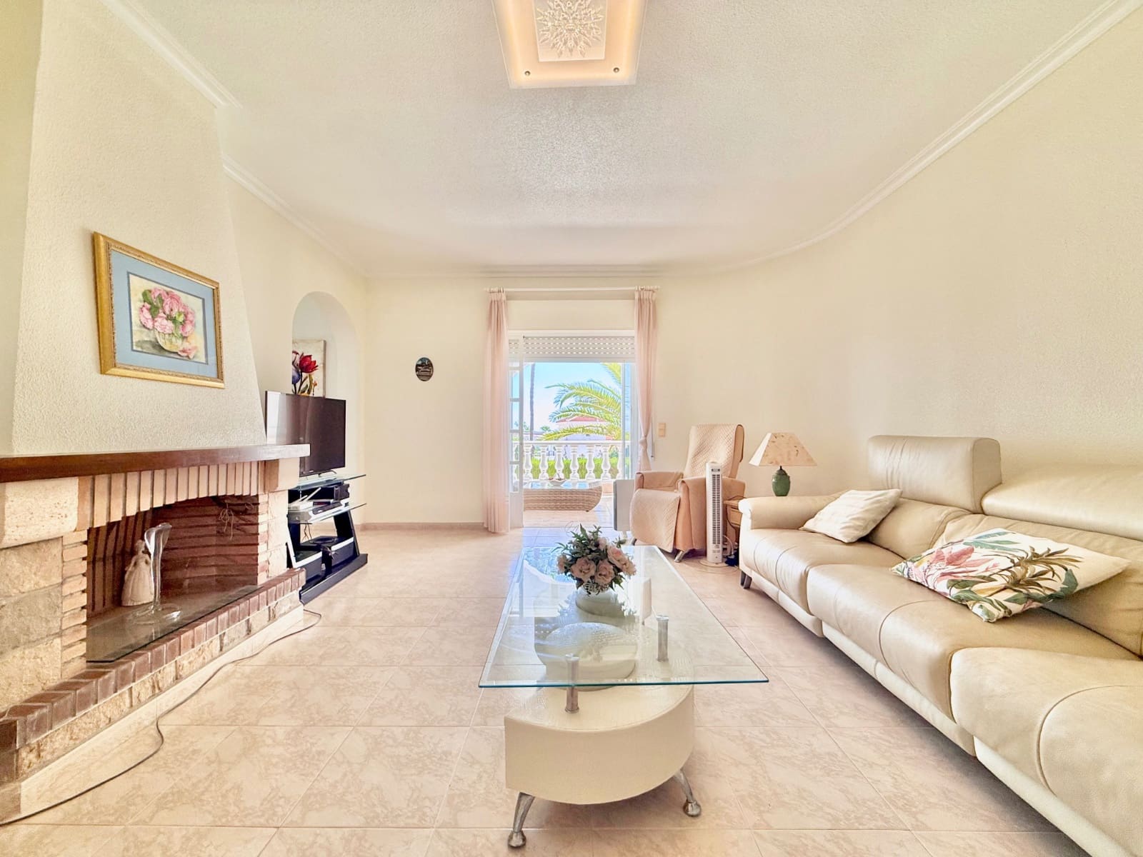 4 sypialnia Willa na sprzedaż w Ciudad Quesada z basenem garażem - 690 000 € (Ref: 10099378)