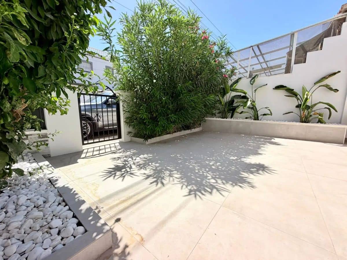 2 soveværelse Lejlighed til salg i El Chaparral med swimmingpool - € 160.000 (Ref: 10102992)