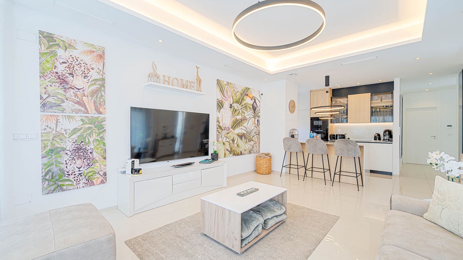 3 soverom Villa til salgs i Dona Pepa med svømmebasseng garasje - € 835 000 (Ref: 10104365)