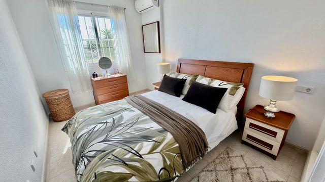 2 camera da letto Villa in vendita in Doña Pepa, Rojales con piscina - 195.000 € (Rif: 10117428)