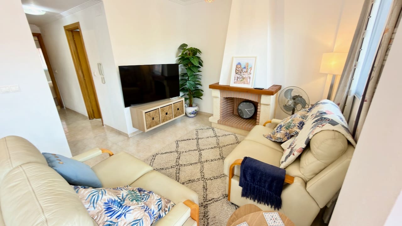 2 sovrum Villa till salu i Daya Nueva med pool - 189 995 € (Ref: 10120647)