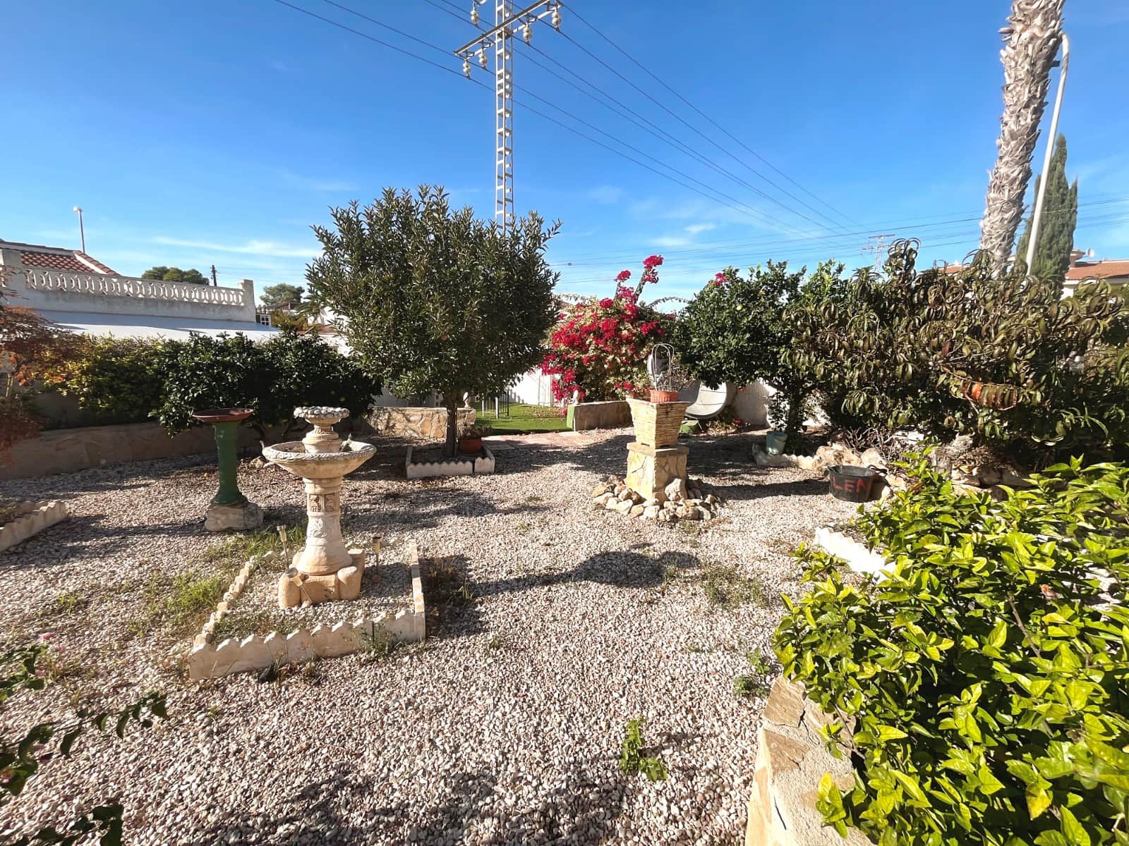 4 bedroom Villa for sale in Ciudad Quesada with pool garage - € 549,995 (Ref: 10160446)