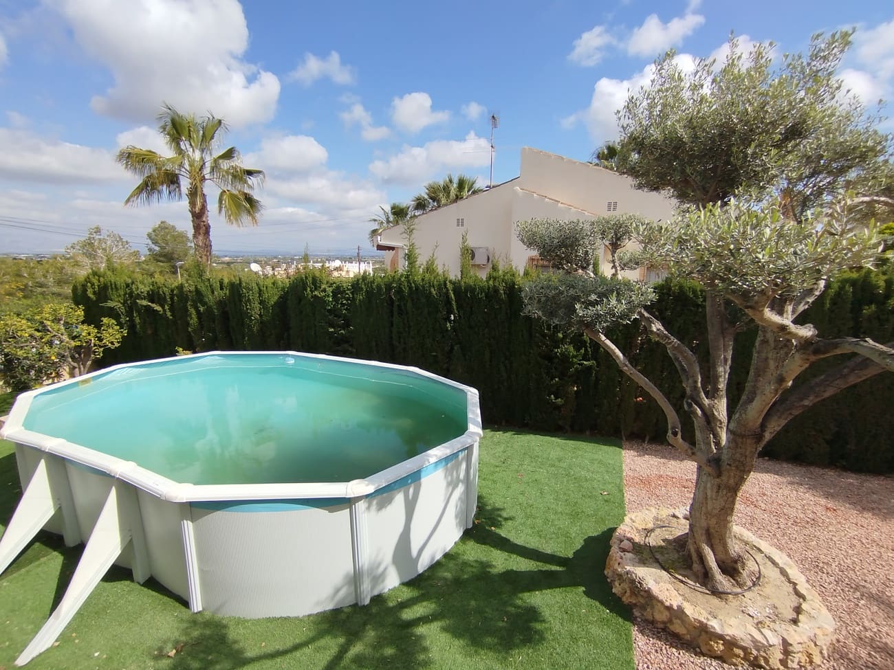 4 bedroom Villa for sale in Pueblo Lucero with pool garage - € 380,000 (Ref: 10166981)