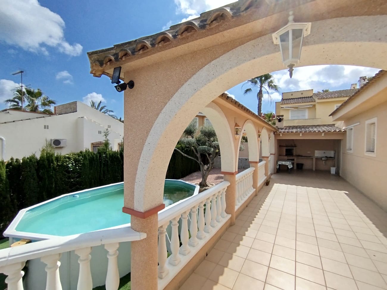 4 bedroom Villa for sale in Pueblo Lucero with pool garage - € 380,000 (Ref: 10166981)