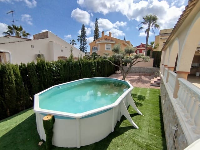4 Zimmer Villa zu verkaufen in Pueblo Lucero, Rojales mit Pool Garage - 380.000 € (Ref: 10166981)