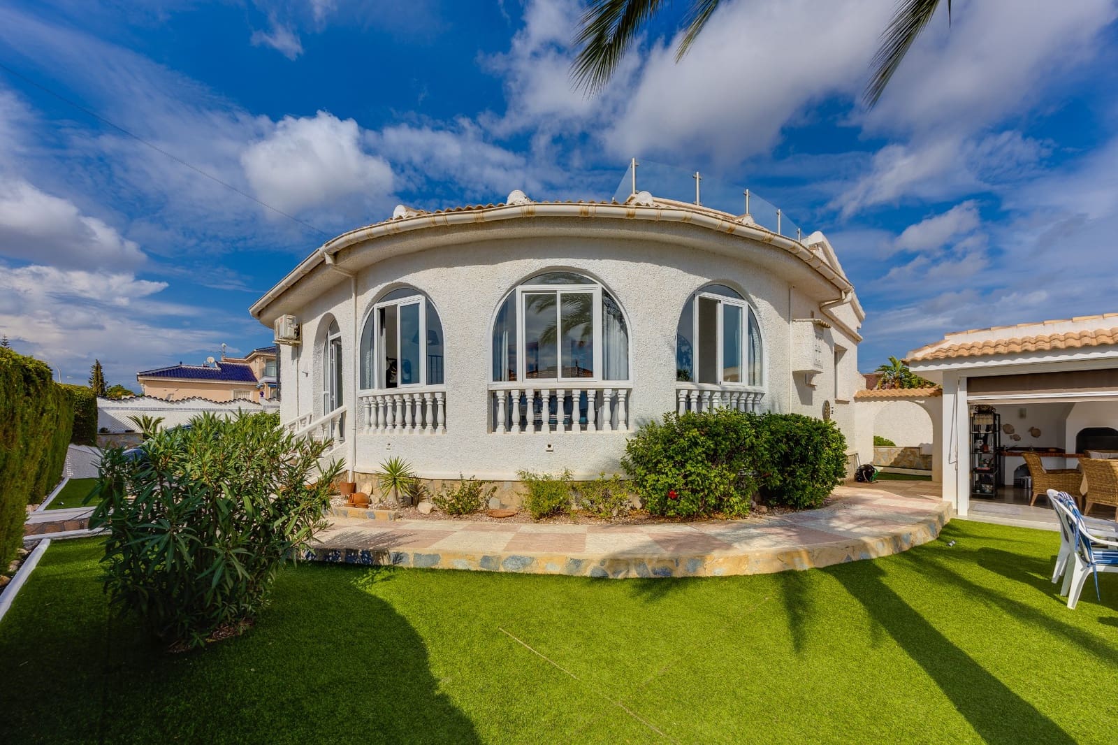 Chalet de 4 habitaciones en Ciudad Quesada en venta con piscina garaje - 599.000 € (Ref: 10167278)