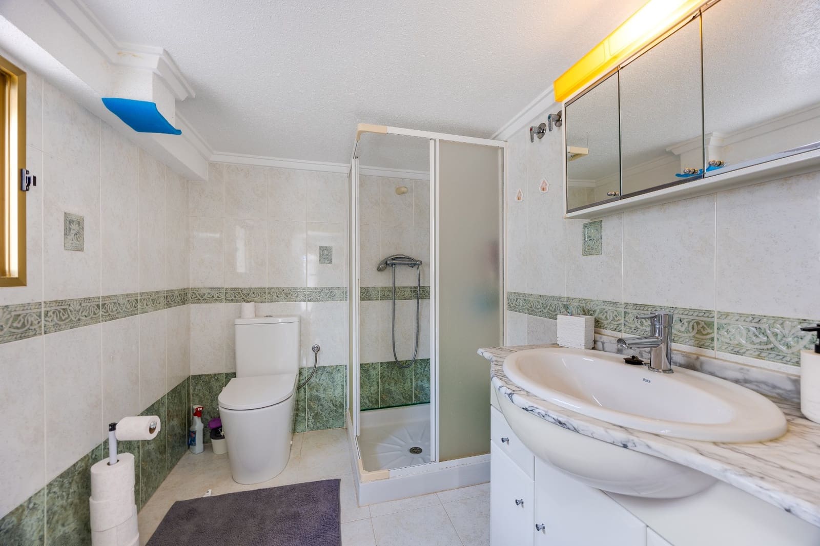 4 bedroom Villa for sale in Rojales with pool garage - € 549,000 (Ref: 10167279)