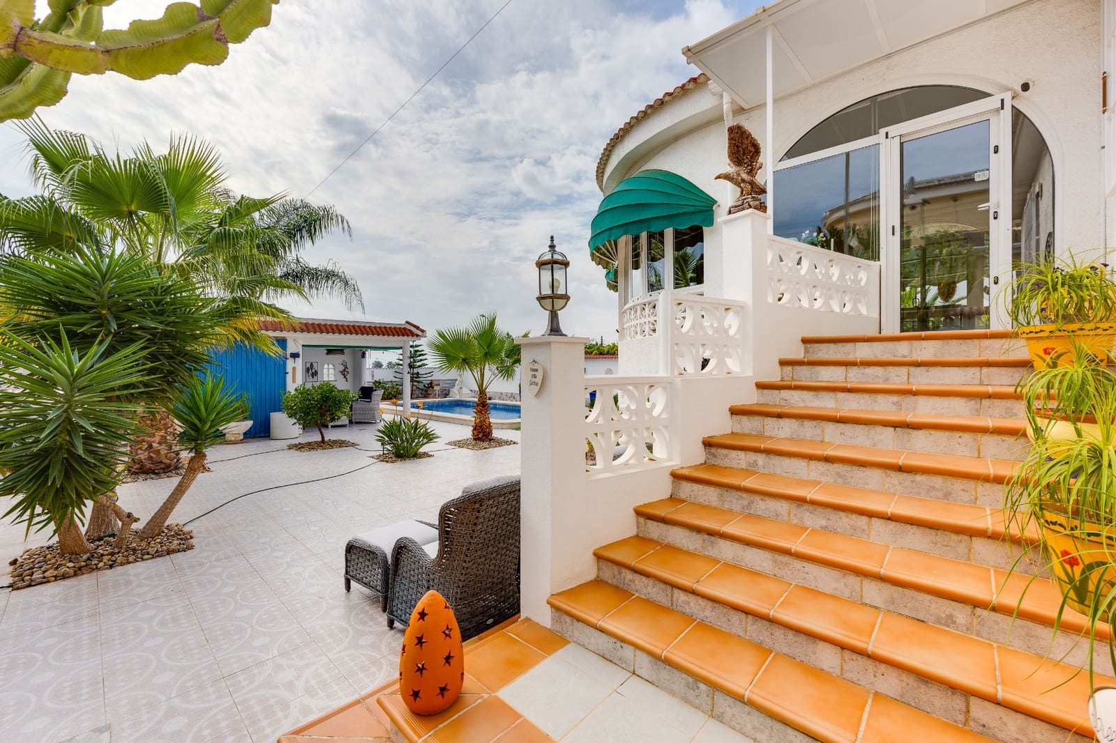 4 bedroom Villa for sale in Rojales with pool garage - € 549,000 (Ref: 10167279)