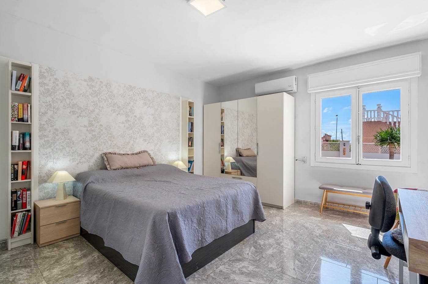 6 sypialnia Willa na sprzedaż w Ciudad Quesada z basenem garażem - 697 500 € (Ref: 10170332)