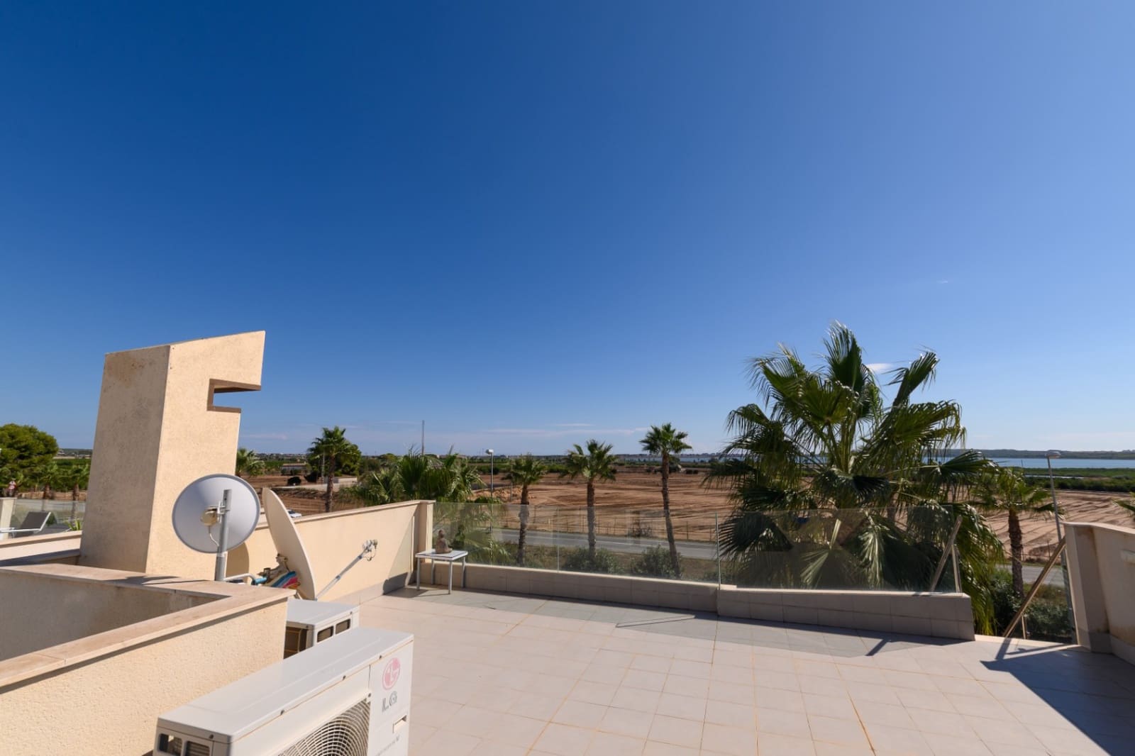3 bedroom Villa for sale in Pueblo Bravo with pool garage - € 369,969 (Ref: 10170338)