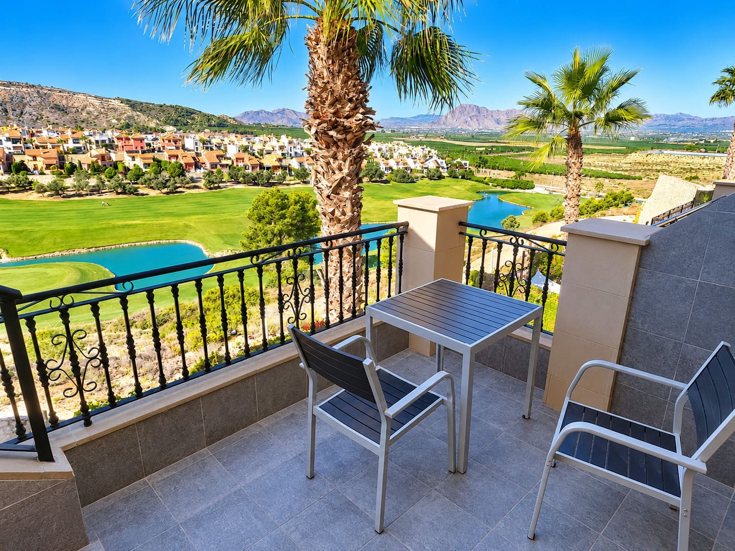 Apartamento de 2 habitaciones en Algorfa en venta con piscina garaje - 219.950 € (Ref: 10175549)