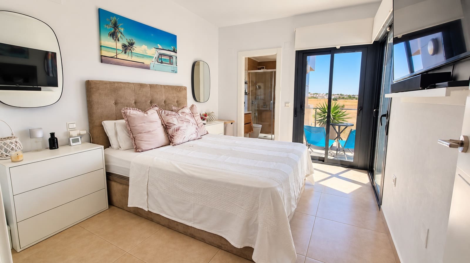 3 sovrum Villa till salu i Villamartin med pool garage - 395 000 € (Ref: 10175551)