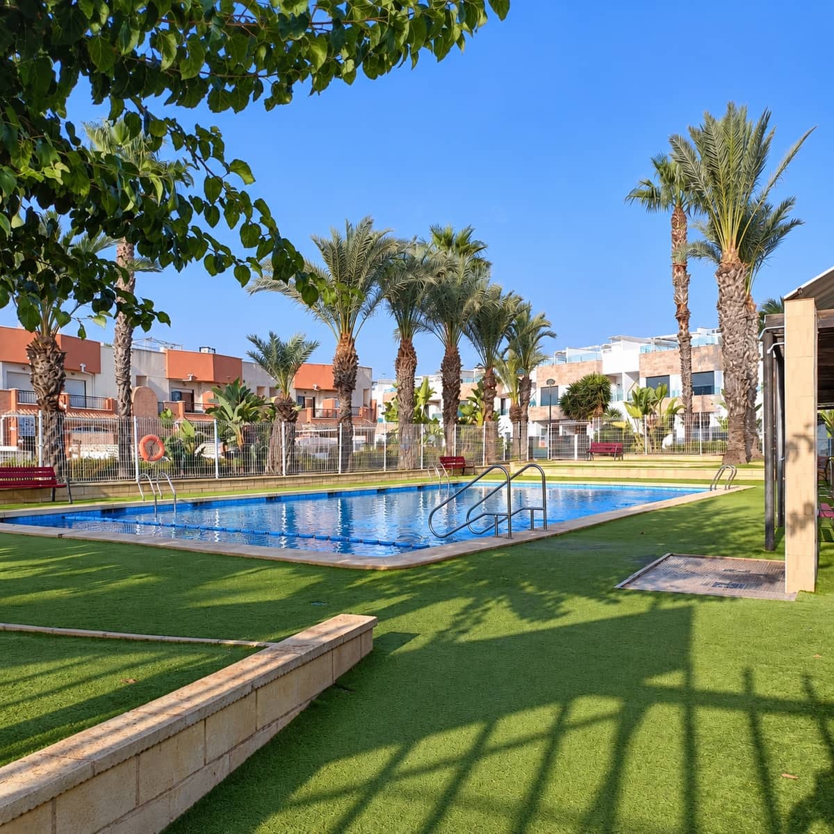 3 sovrum Villa till salu i Villamartin med pool garage - 395 000 € (Ref: 10175551)